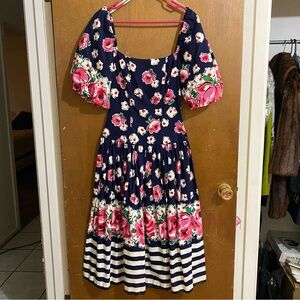 Size 4 navy and pink floral and stripes Leslie Lucks 1980s puffy sleeves dress